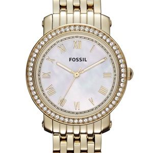 Gold fossil watch💛